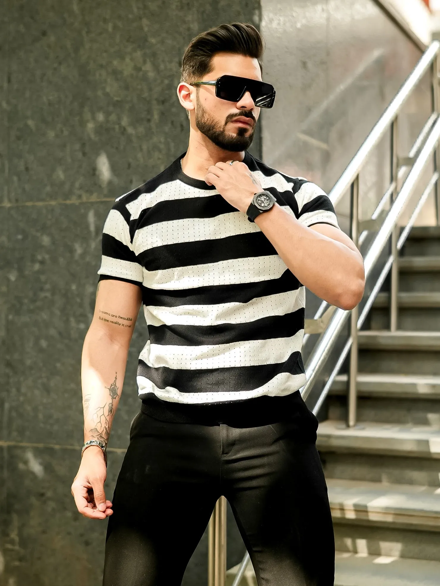 Black White Crochet Round Neck T-Shirt