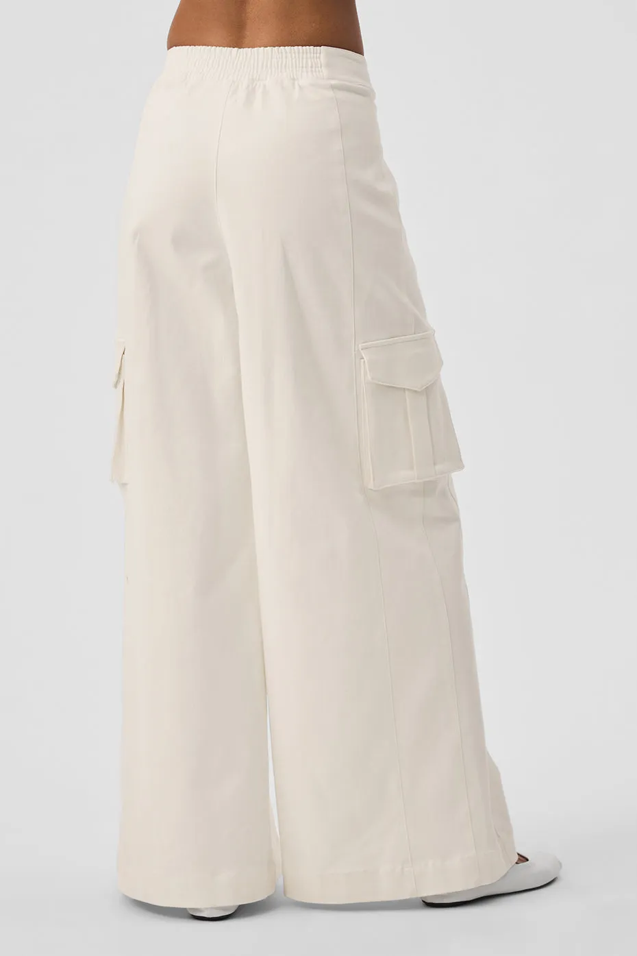 Show Off Cargo Wide Leg Trouser (Long) - Ivory